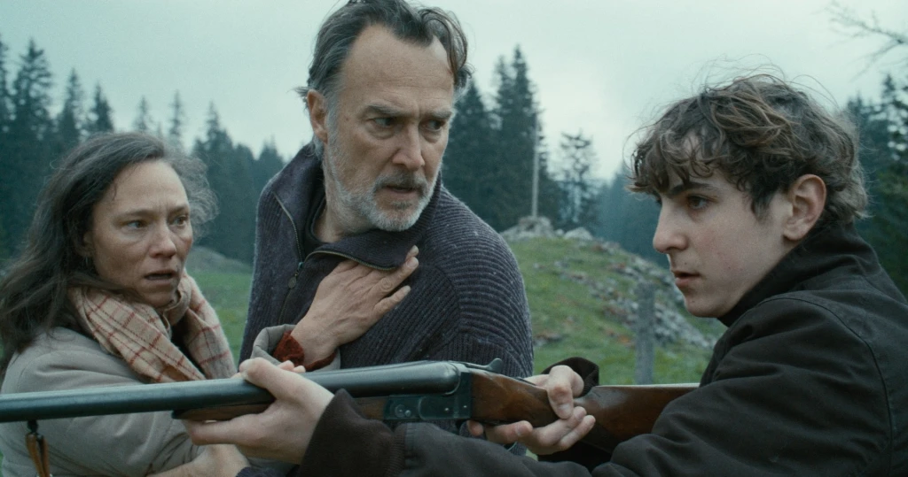 « Où est Ava ? » de Romed Wyder, avec Sabine Timoteo, Carlos Leal, Lino Seiler, © 2026 Paradigma Films